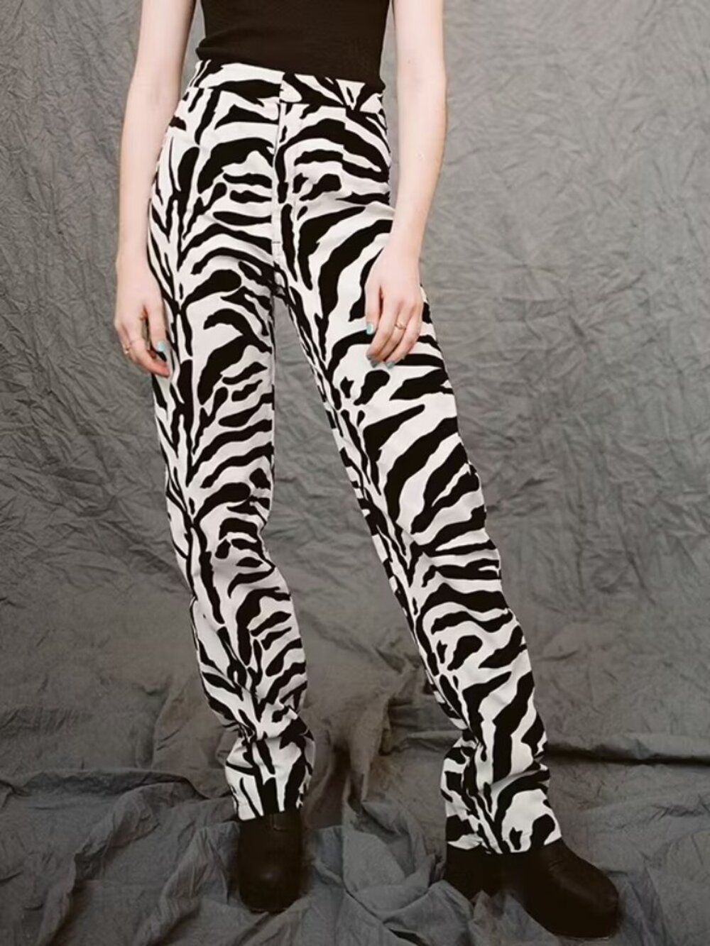 Auto Body Daisy Pants in Zebra Velvet, sz. 30, Sold out!